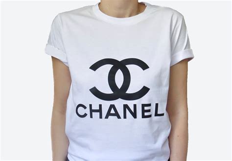 chanel t shirt online kaufen|chanel shirt clearance.